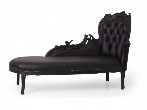 Bränd schäslong av Maarten Baas