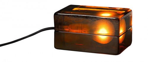 Harri Koskinens numera klassiska blocklampa. (Foto Röhsska museet)