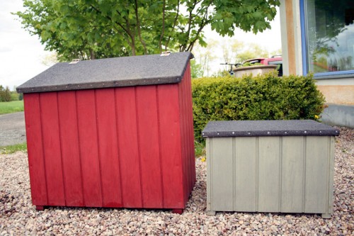 Utefäörvaring från Örnahusens snickeri, form Anna Agger, snickeri Pelle Larsson. (Foto Hedda Rabe)