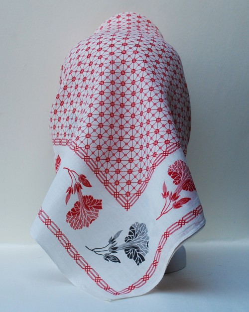 Gammal sjal som förlaga. (Foto Ingrid Herrdin)