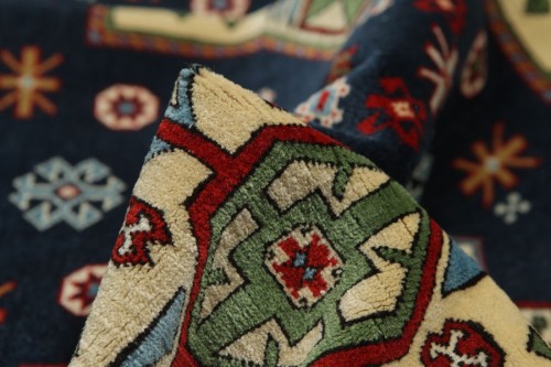 HAndknuten Shirwan-matta från Azarbaijan, Carpet Vista. (Foto Carpet Vista)