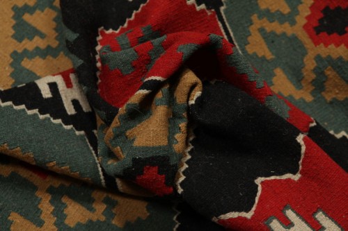 Handvävd kelimmatta från Azarbaijan, Carpet Vista. (Foto Carpet Vista)