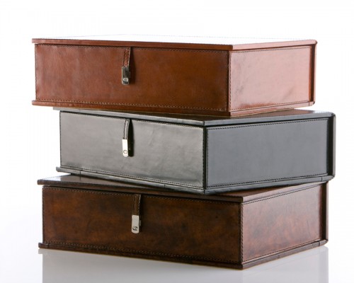 läderaskar Skinnaskar från Balmuir. (Foto Balmuir)