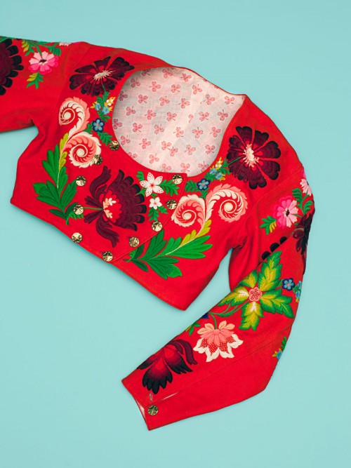 Påsömströja från Dala-Floda, av okänd påsömmerska från sekelskiftet 1900. (Foto Mattias Lindbäck)