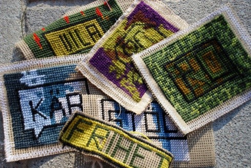 Pallen innehåller en rad tolkningar på temat bön. (Foto Stina Westerlund)