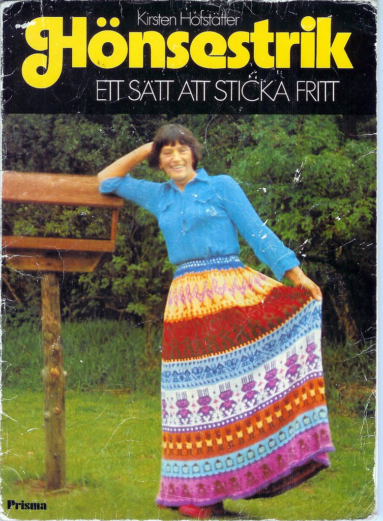 Min mammas bok i originaltappning från 1973 ser ut så här. Väl tummad också av mig... Kirsten Hofstätters Honsestrik. (Foto Kirsten Hofstätter)